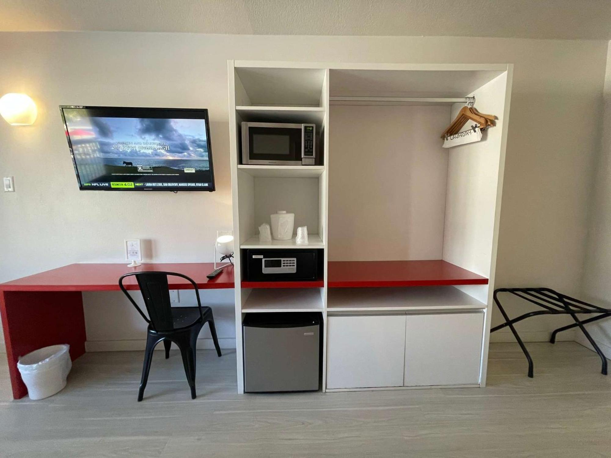 Newly Room In Cozy Hotel With Super Location To The Parks Kissimmee Bagian luar foto